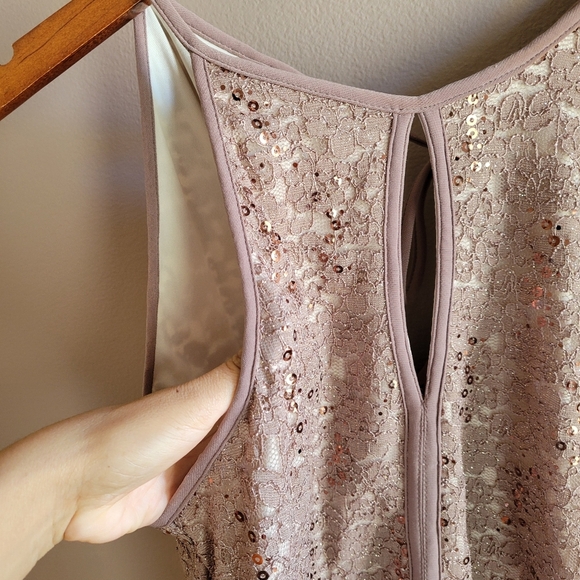 Excellent NW NightWay Black Sequined Lace Cocktail Party Formal Dress Size 10 - Picture 3 of 14